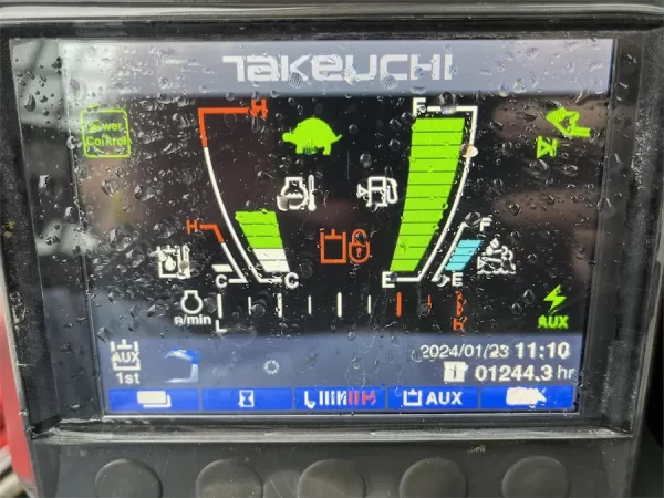 2022 Takeuchi TL12R2 Compact Track Loader Display