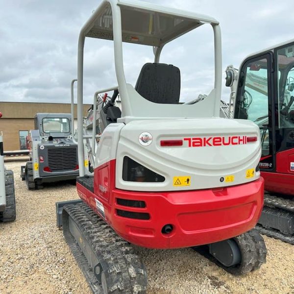 Takeuchi Compact (Mini) Excavator TB235-2R - 123604520