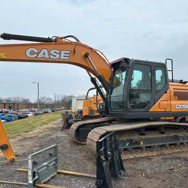 CASE CX190E Full-Size Excavator - NPS8G1142