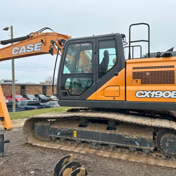 CASE CX190E Full-Size Excavator - NPS8G1142