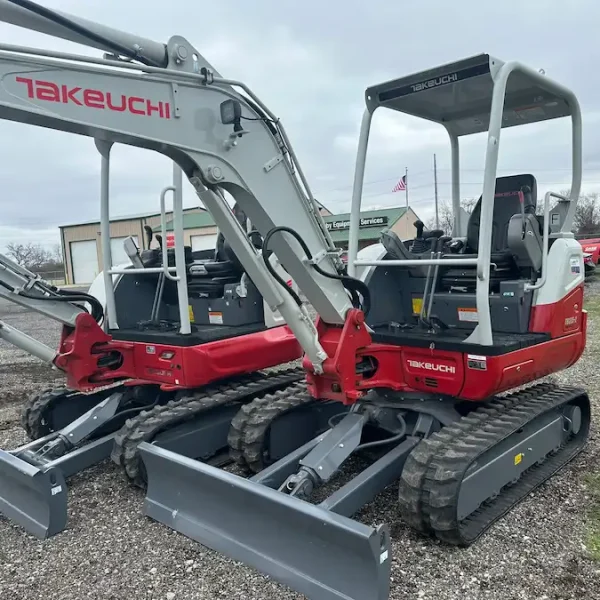 Takeuchi Compact (Mini) Excavator TB235-2R - 123604594