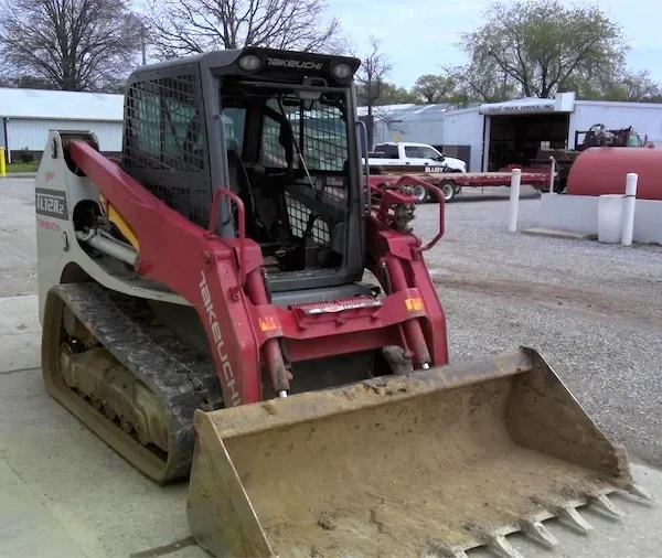 2019 Takeuchi TL12R2-CRR Compact Track Loader