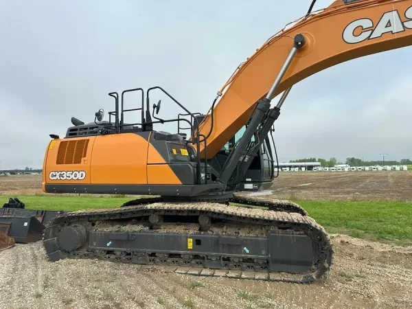 CASE CX350D Large Crawler Excavator