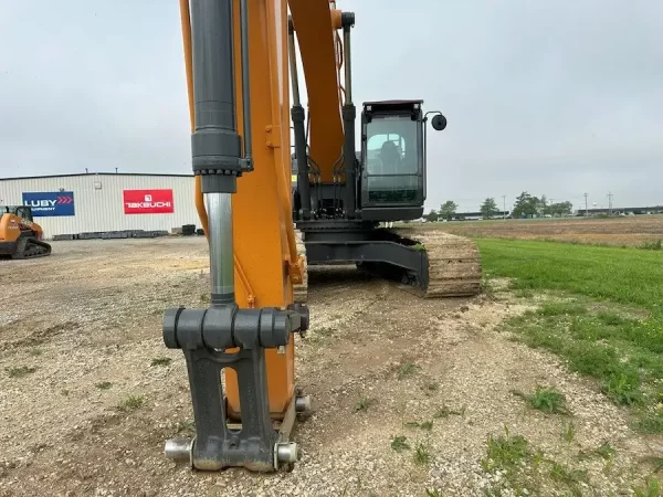 CASE CX350D Large Crawler Excavator