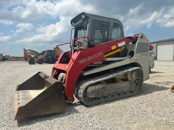 2015 Takeuchi TL12CRH Compact Track Loader - EQ0036488