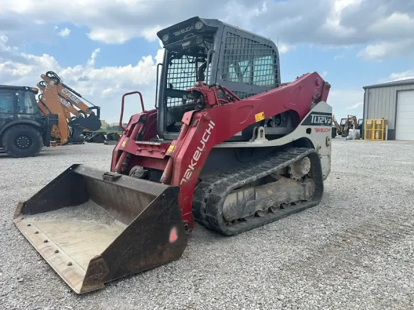 2018 Takeuchi TL12V2-CR Compact Track Loader - EQ0036491