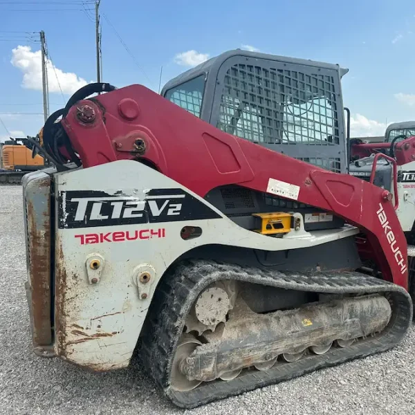 2018 Takeuchi TL12V2-CR Compact Track Loader - EQ0036491