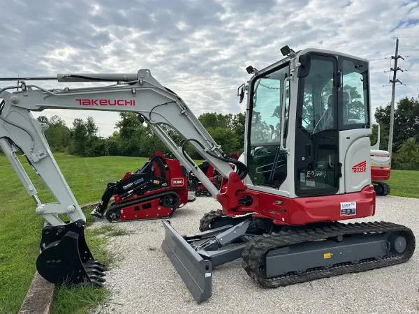 2024 Takeuchi Compact Excavator TB335R-CRA - EQ0032242