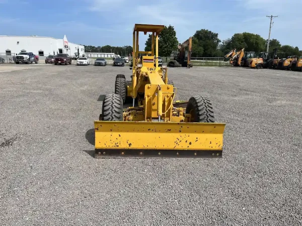 1992 GEHL MG747 Motor Grader - 06980014