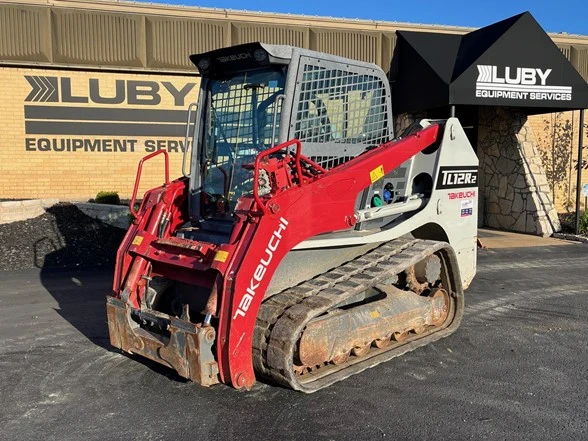 2017 Takeuchi TL12R2-CR Compact Track Loader - EQ0032904