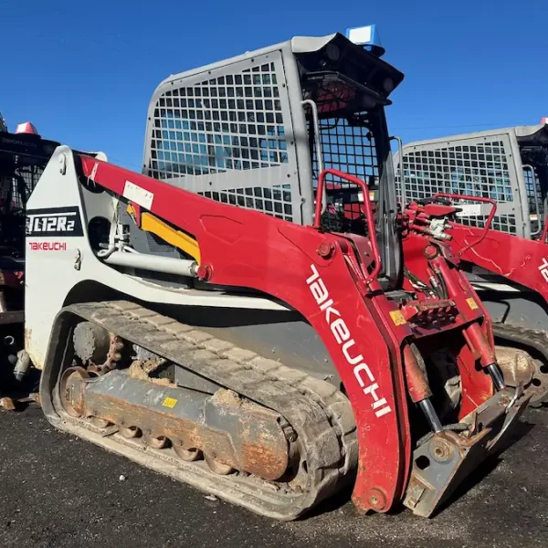 2017 Takeuchi TL12R2-CR Compact Track Loader - EQ0032904