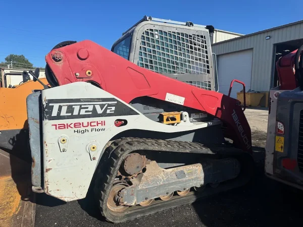 2018 Takeuchi TL12V2-CRH Compact Track Loader - EQ0036494