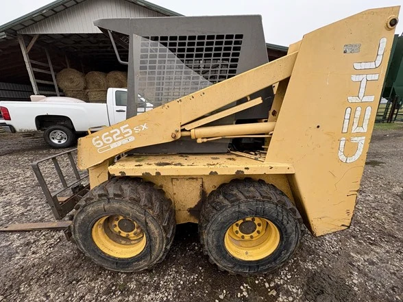 1996 GEHL 6625 SX Skid-Steer Loader For Sale